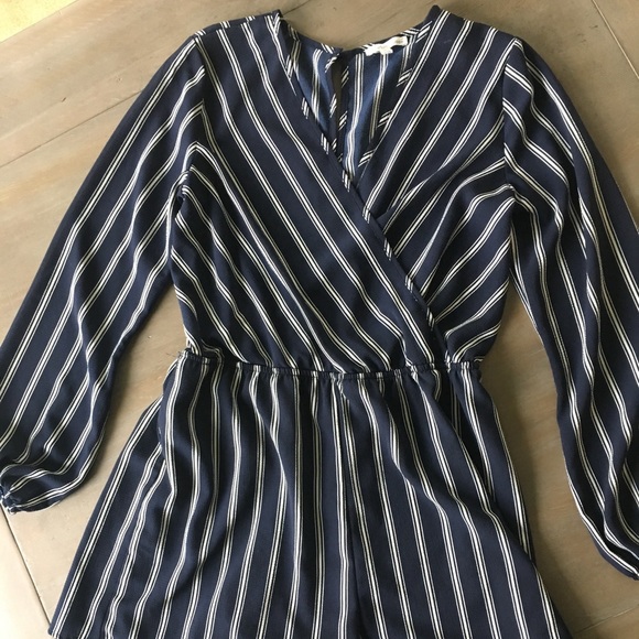 Blue striped romper from Charlotte Russe - Picture 4 of 7